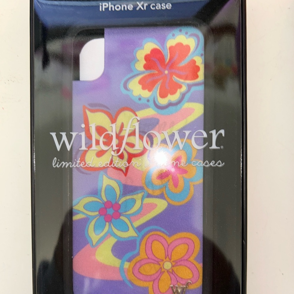 Wildflower IPhone XR case